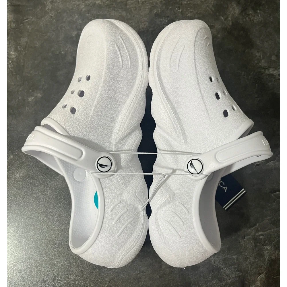 Nautica Rocky Youth Clogs Kids Size 2 White NEW Water Shoes Slip On Sandals